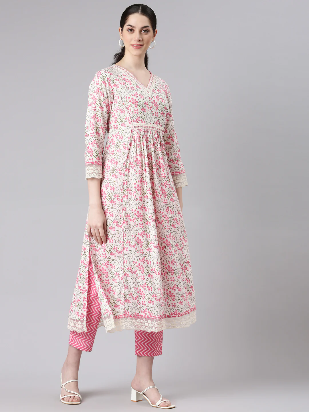 Neerus Women Pink Straight Kurta and Trousers With Dupatta - Image 2