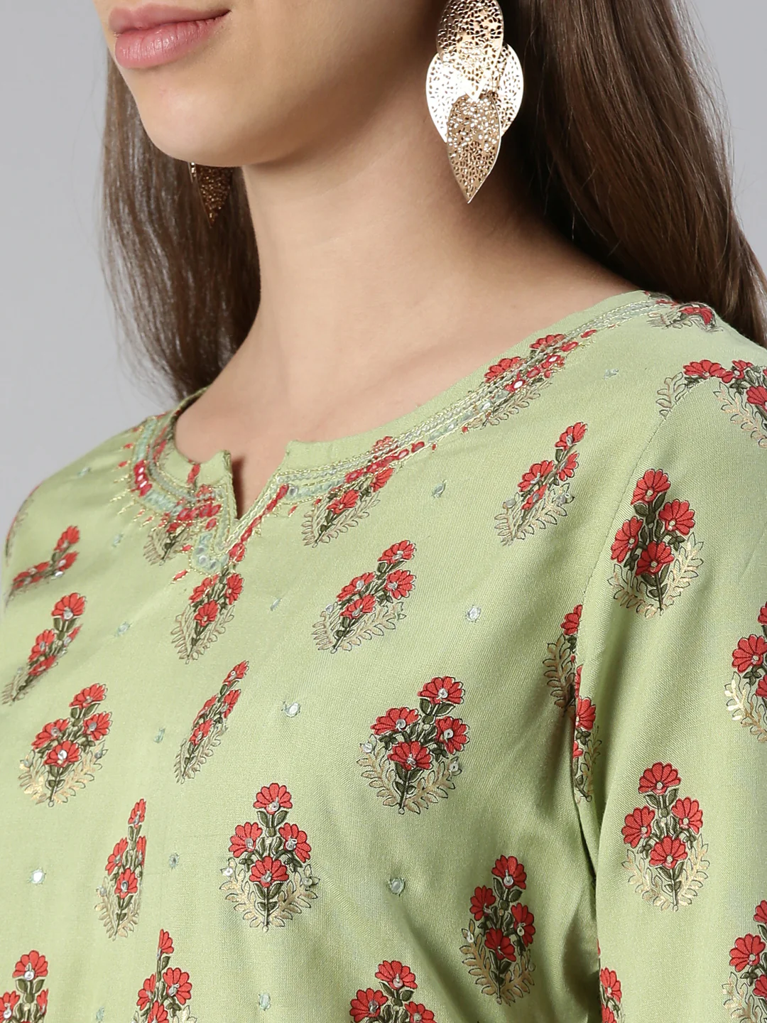 Neerus Women Pista Solid Calf Length Kurta And Trousers - Image 4