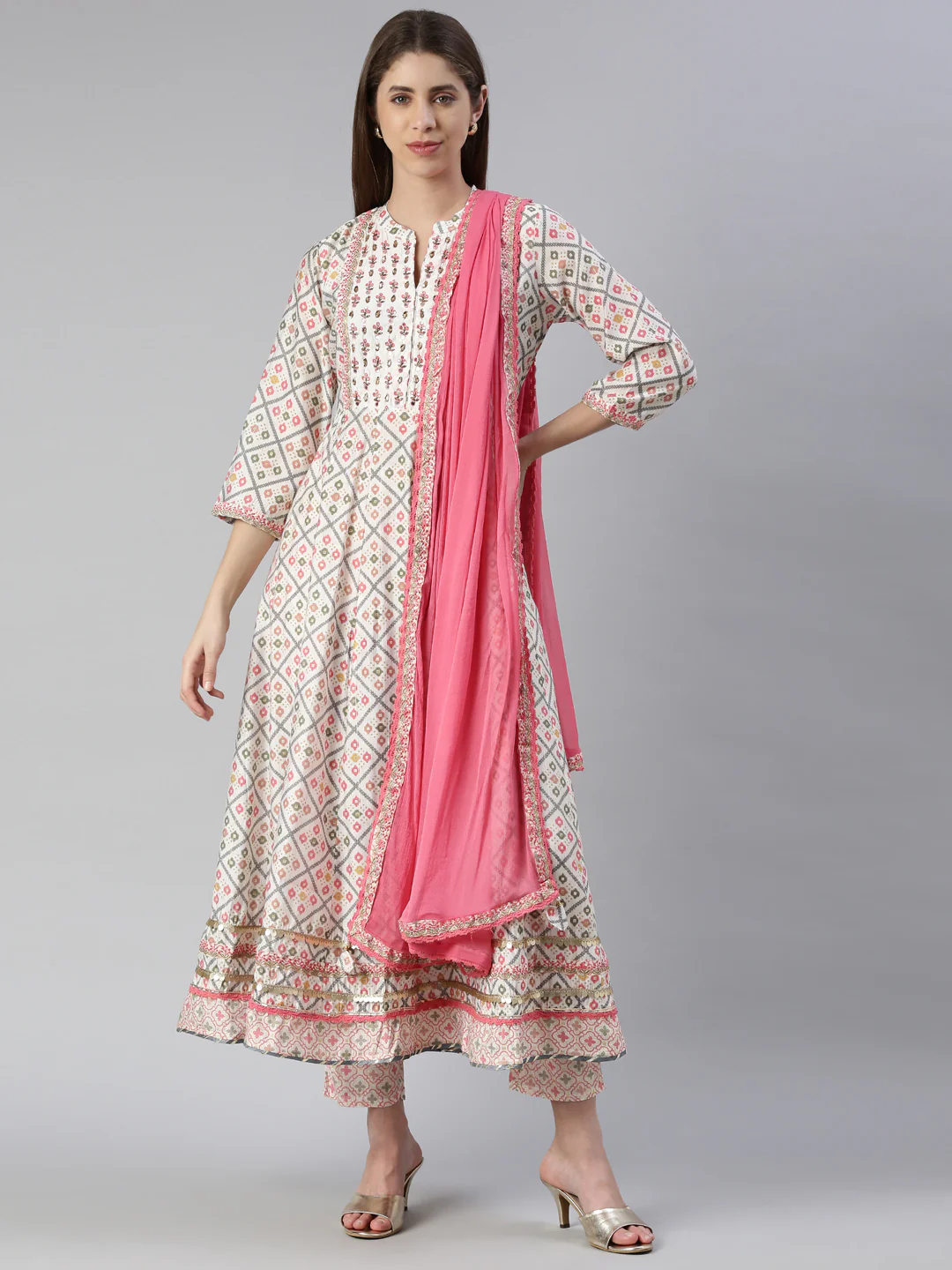 Neerus Women Printed Solid Calf Length Kurta And Trousers With Dupatta