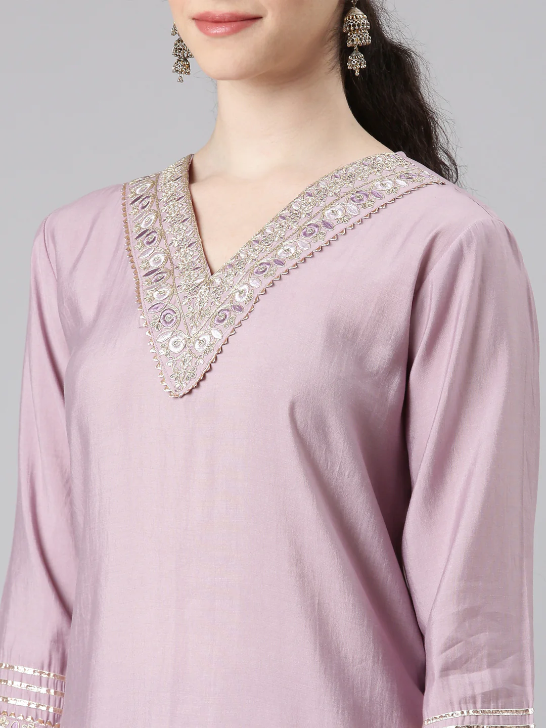 Neerus Women Purple Straight Kurta and Trousers With Dupatta - Image 4