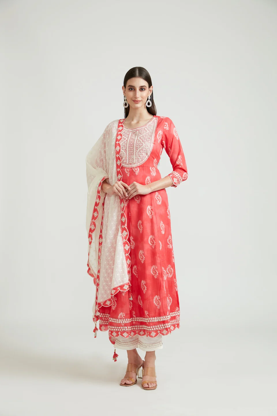 Neerus Women Red Off-White Printed Thread Work Pure Cotton Kurta with Palazzos Dupatta