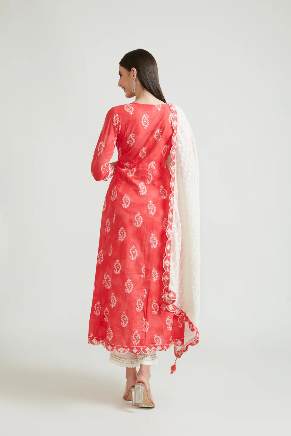 Neerus Women Red Off-White Printed Thread Work Pure Cotton Kurta with Palazzos Dupatta - Image 4