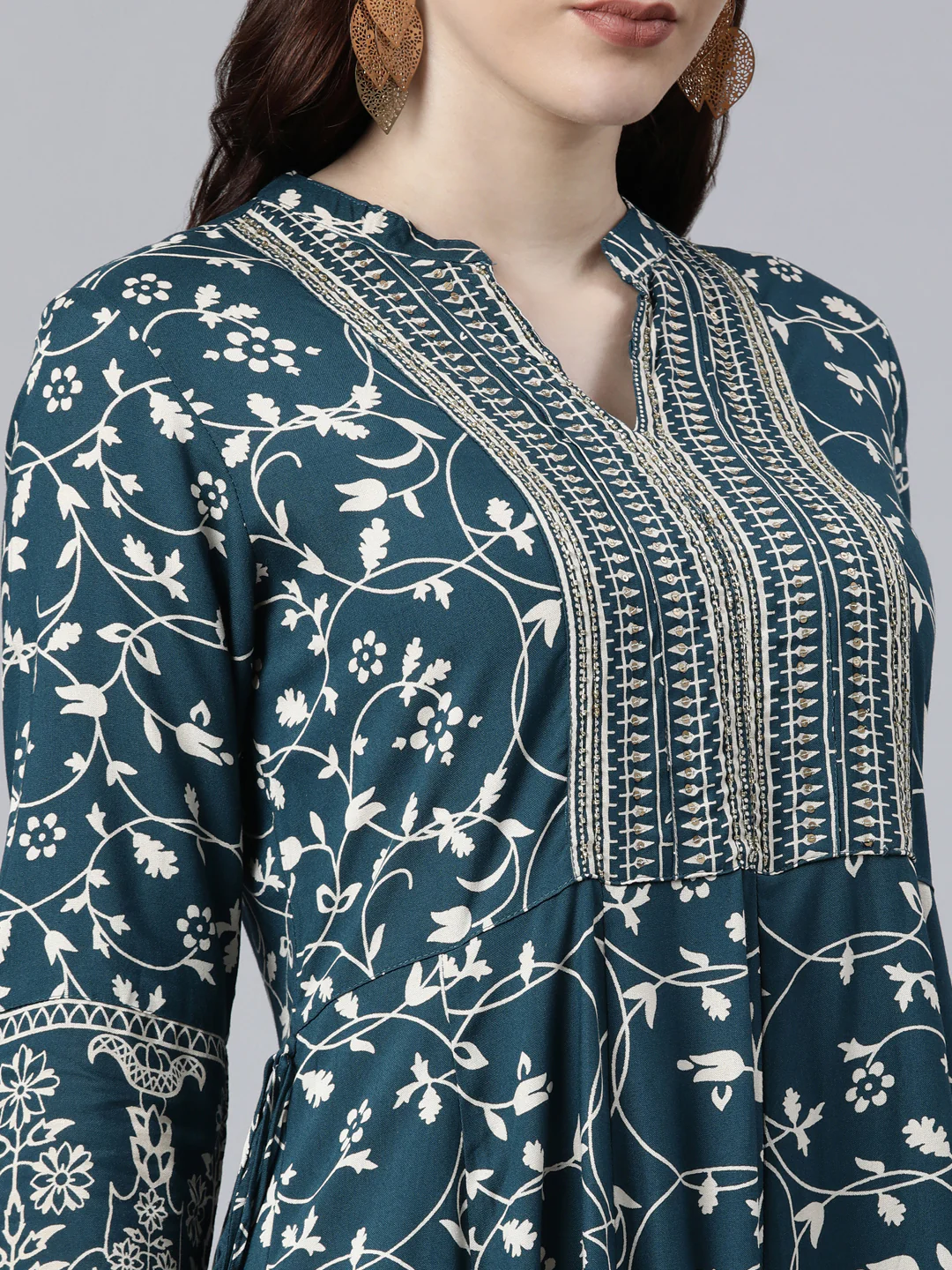 Neerus Women Teal Floral Printed Anarkali Kurta - Image 4