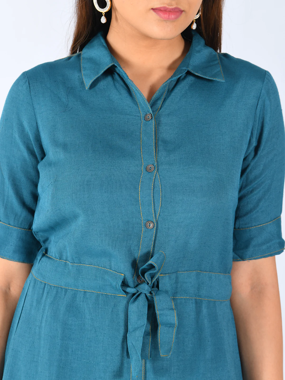 Neerus Women Teal Solid Tunic With Trousers - Image 3