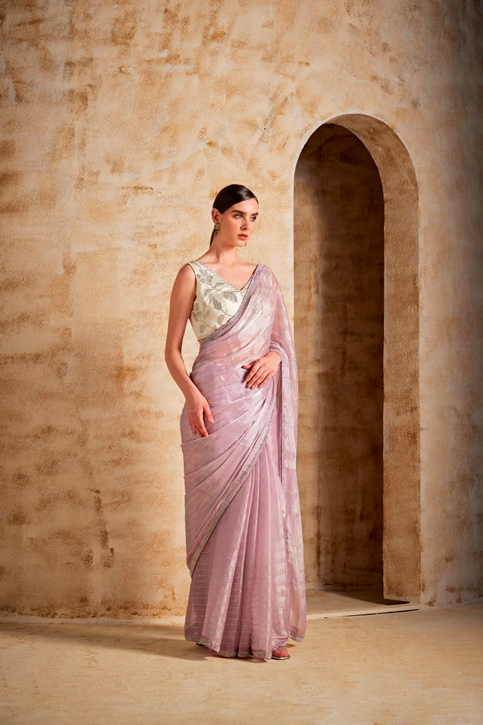 Neerus Womens Lilac Color Organza Fabric Saree - Image 3