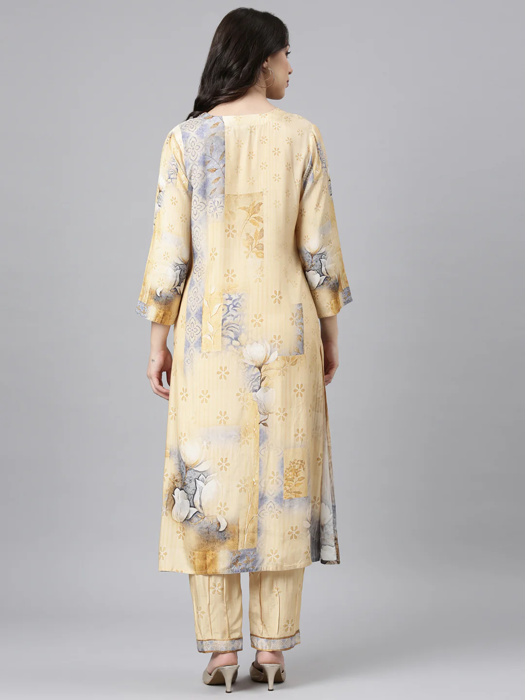 Neerus Yellow Panelled Straight Kurta and Trousers - Image 3