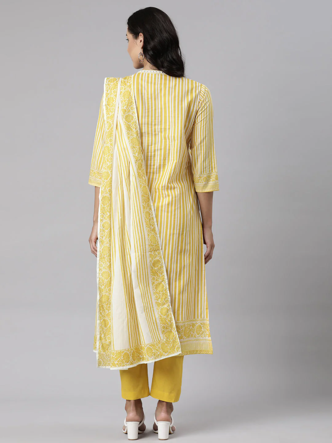 Neerus Yellow Panelled Straight Printed Kurta And Trousers With Dupatta - Image 4