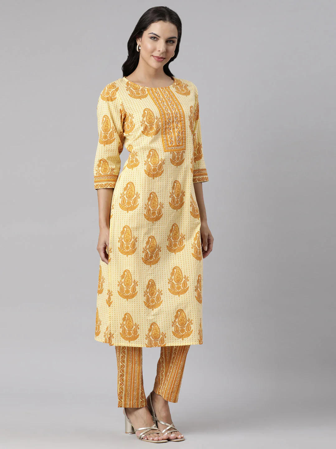 Neerus Yellow Panelled Straight Printed Kurta And Trousers With Dupatta - Image 3