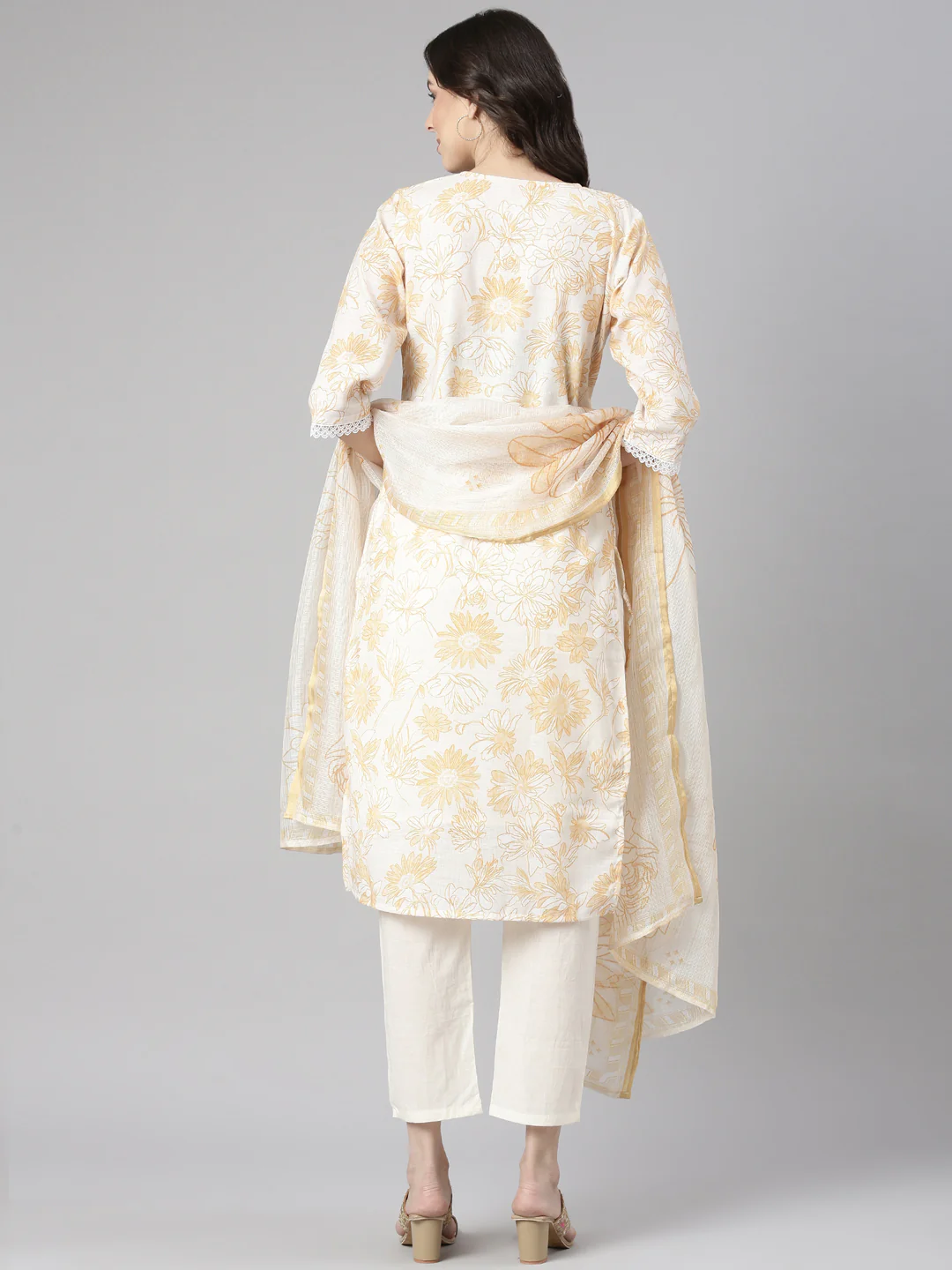 Neerus Yellow Printed Straight Kurta and Trousers With Dupatta - Image 3