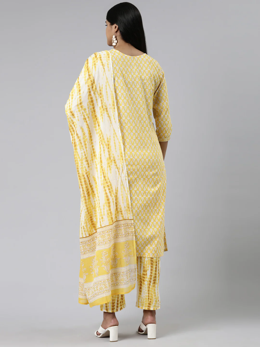 Neerus Yellow Regular Calf Length Printed Kurta Printed Trousers With Dupatta - Image 3