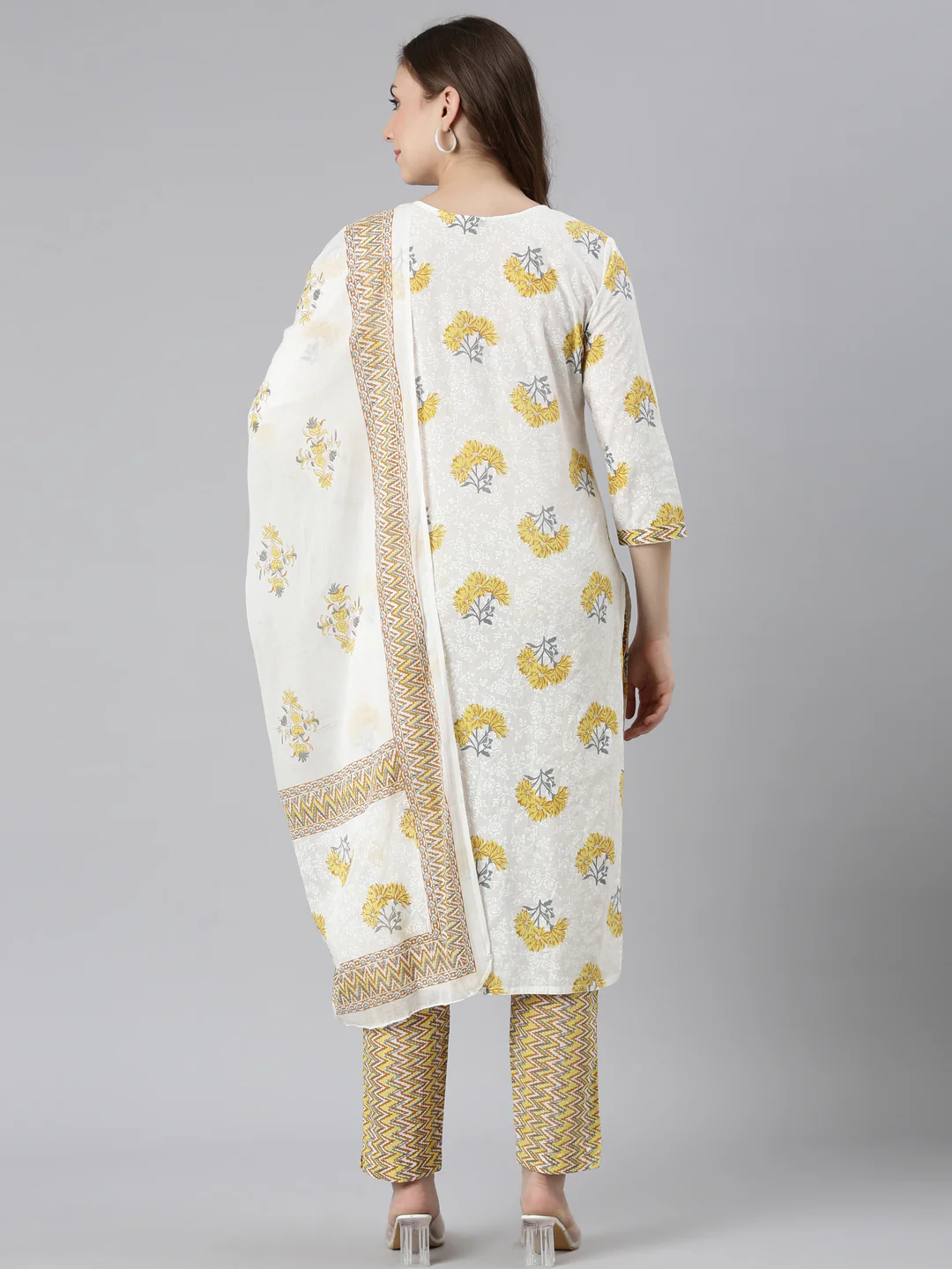Neerus Yellow Regular Straight Embroidered Kurta and Trousers - Image 3