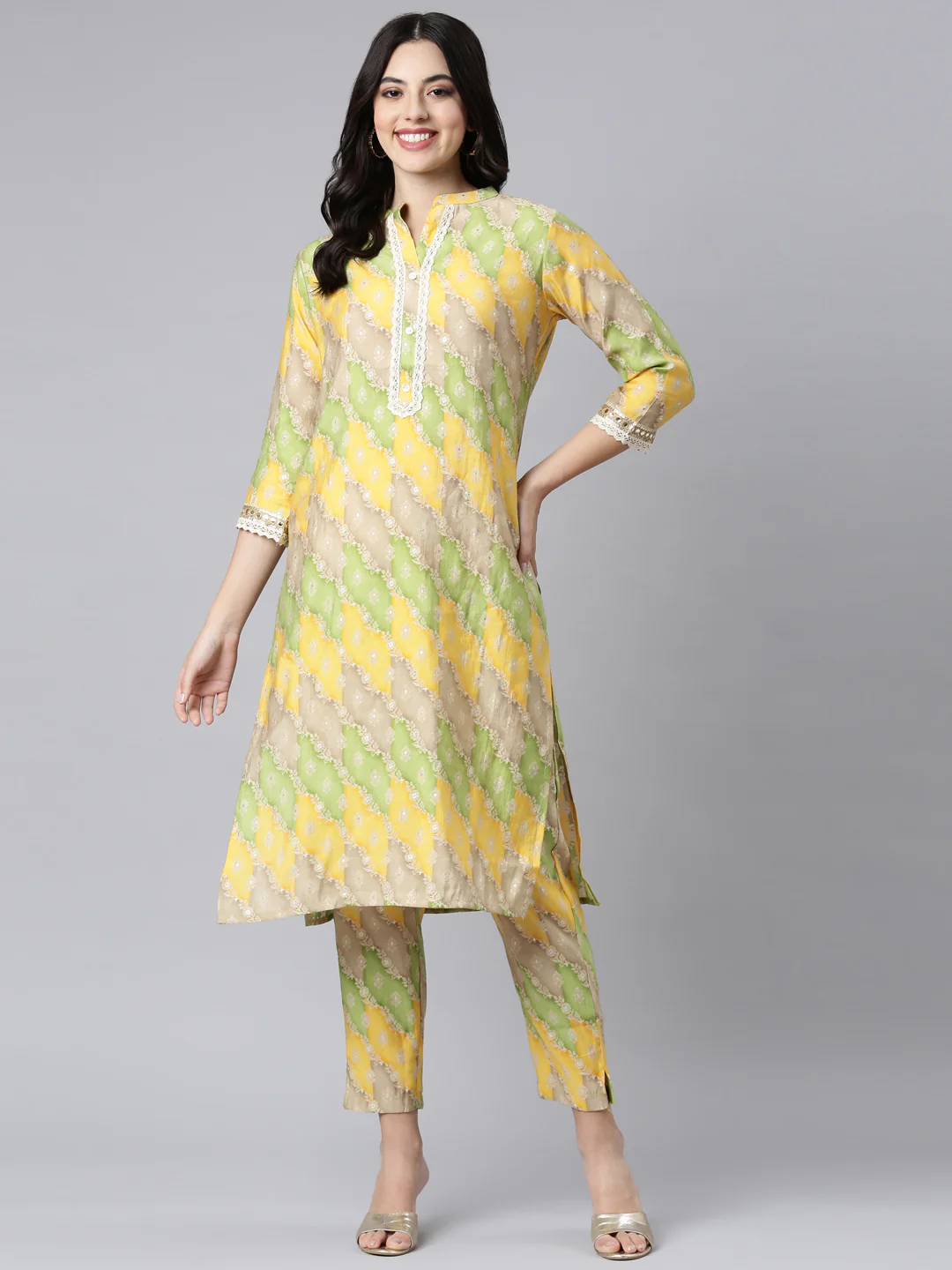 Neerus Yellow Regular Straight Floral Kurta And Trousers - Image 5