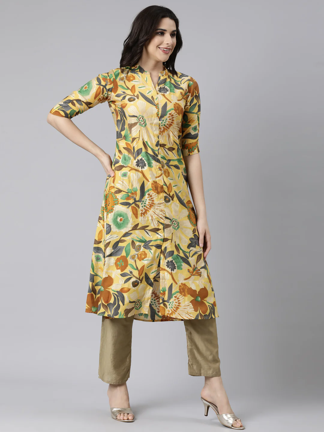 Neerus Yellow Regular Straight Floral Kurta - Image 2
