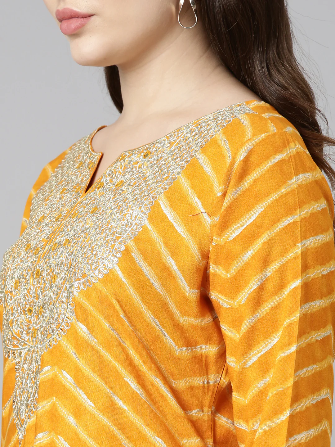 Neerus Yellow Regular Straight Printed Kurta And Sharara With Dupatta - Image 3