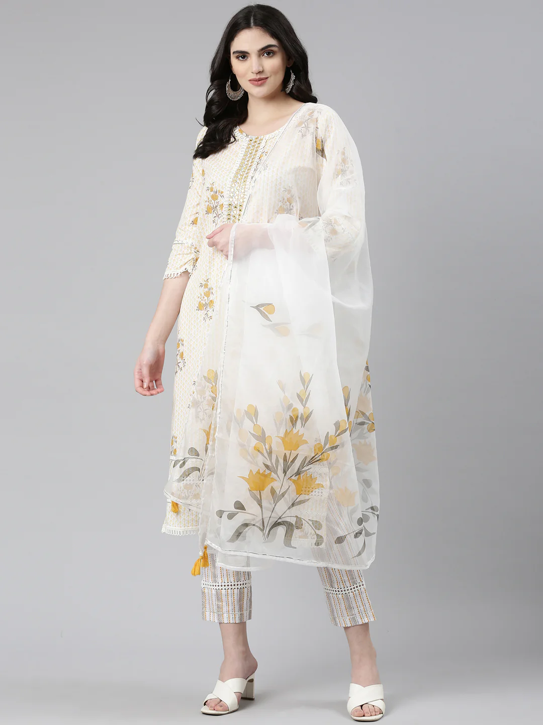Neerus Yellow Regular Straight Printed Kurta And Trousers With Dupatta - Image 5