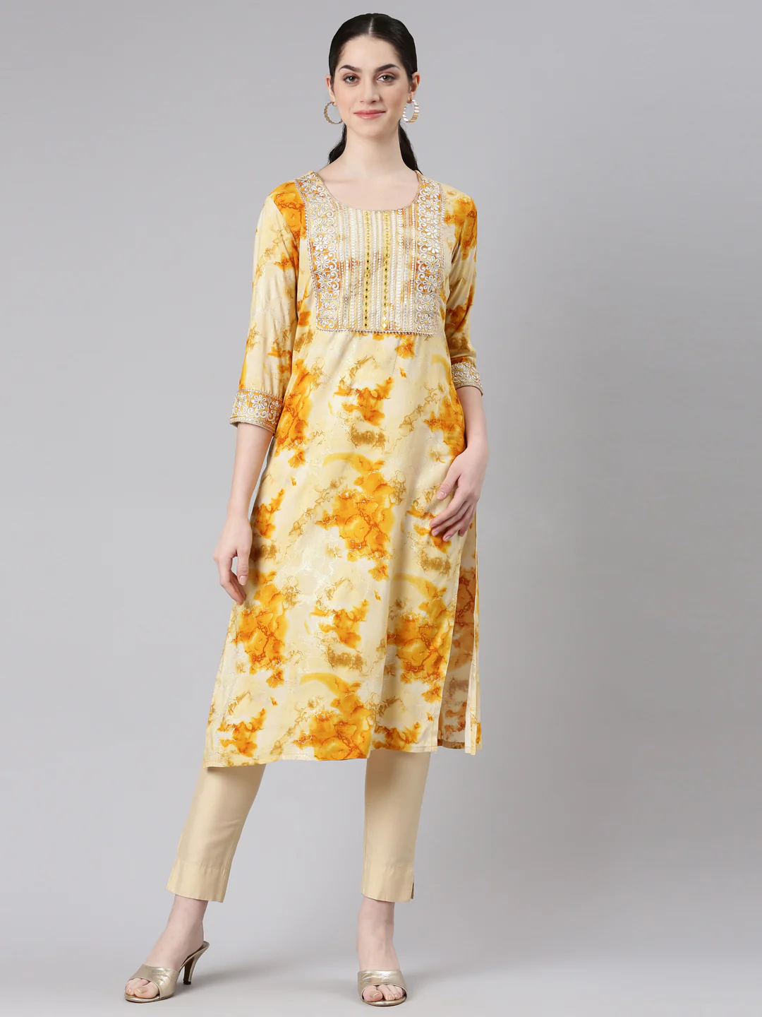 Neerus Yellow Straight Casual Panelled Kurta