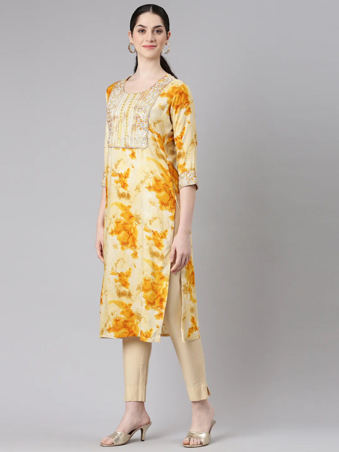 Neerus Yellow Straight Casual Panelled Kurta - Image 2