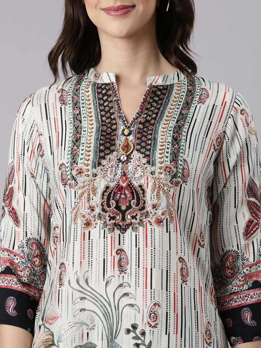 Off White Muslin Printed Three Piece Set - Image 4