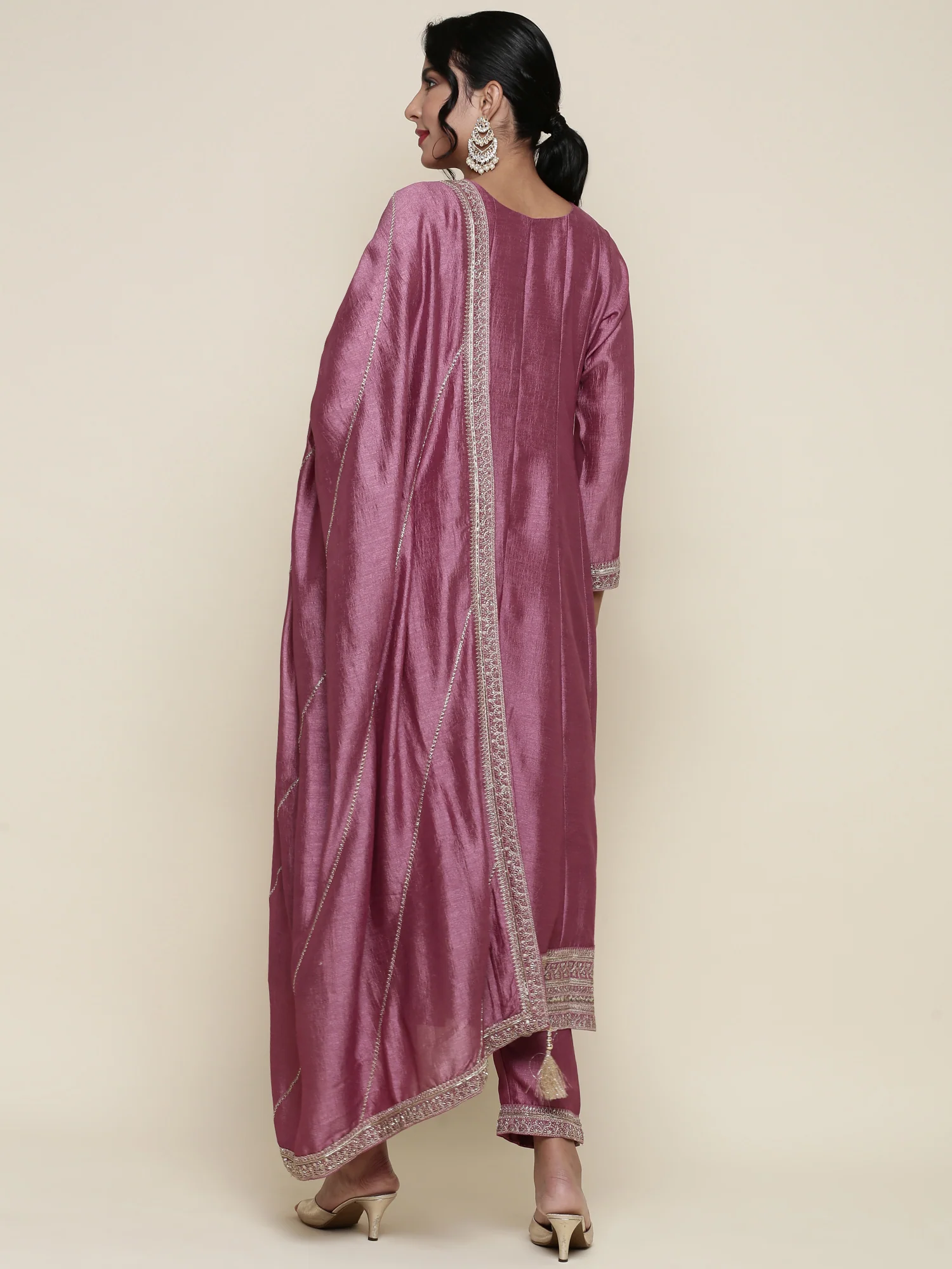 Onion pink silk embroidered three piece anarkali set - Image 4
