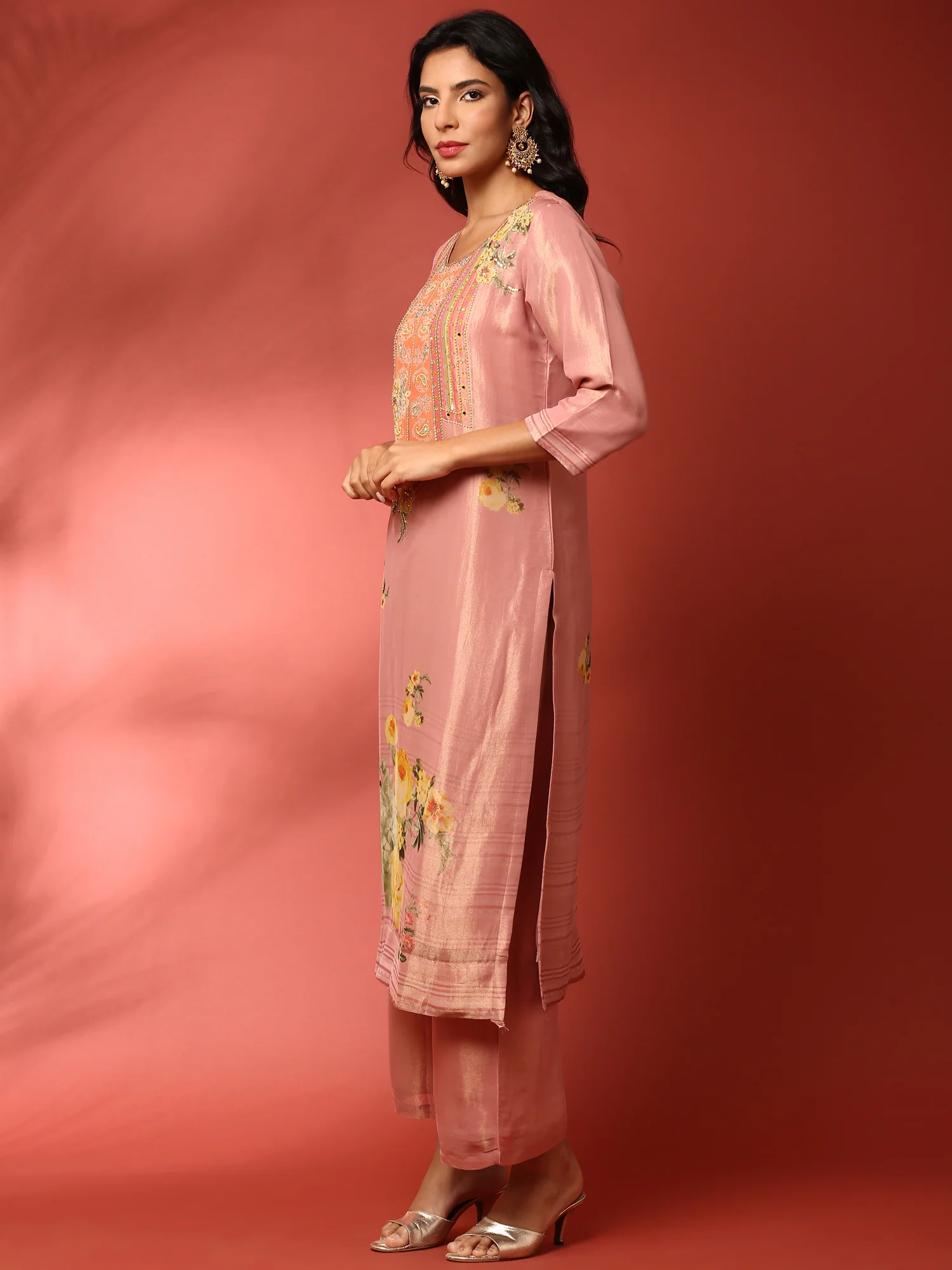Onion pink tissue hand embroidered three piece suit set - Image 3