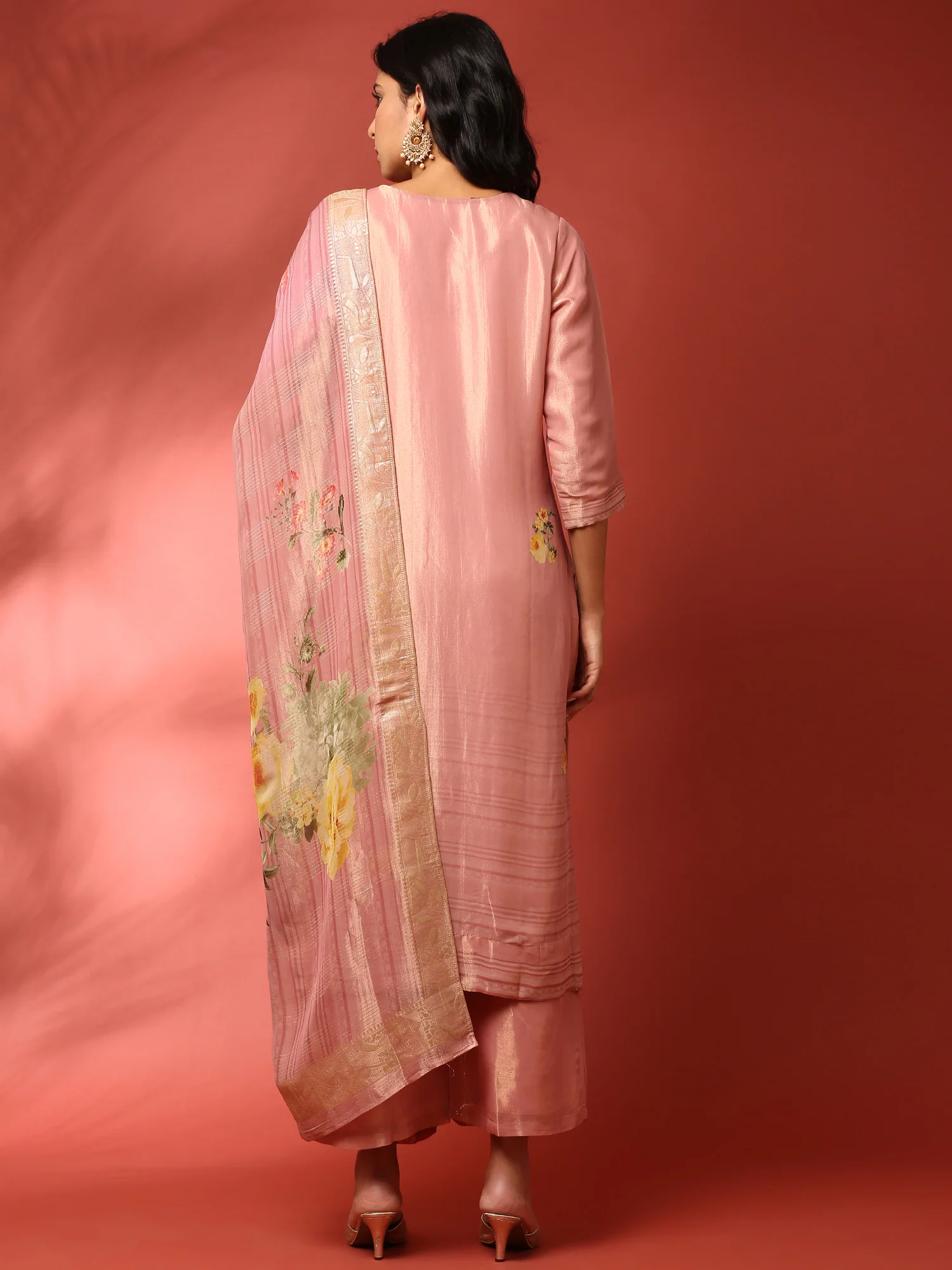 Onion pink tissue hand embroidered three piece suit set - Image 4