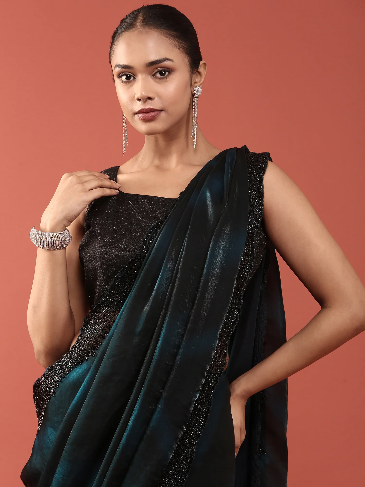 Peacock Shimmer Stone And Thread Embroidery Saree - Image 3