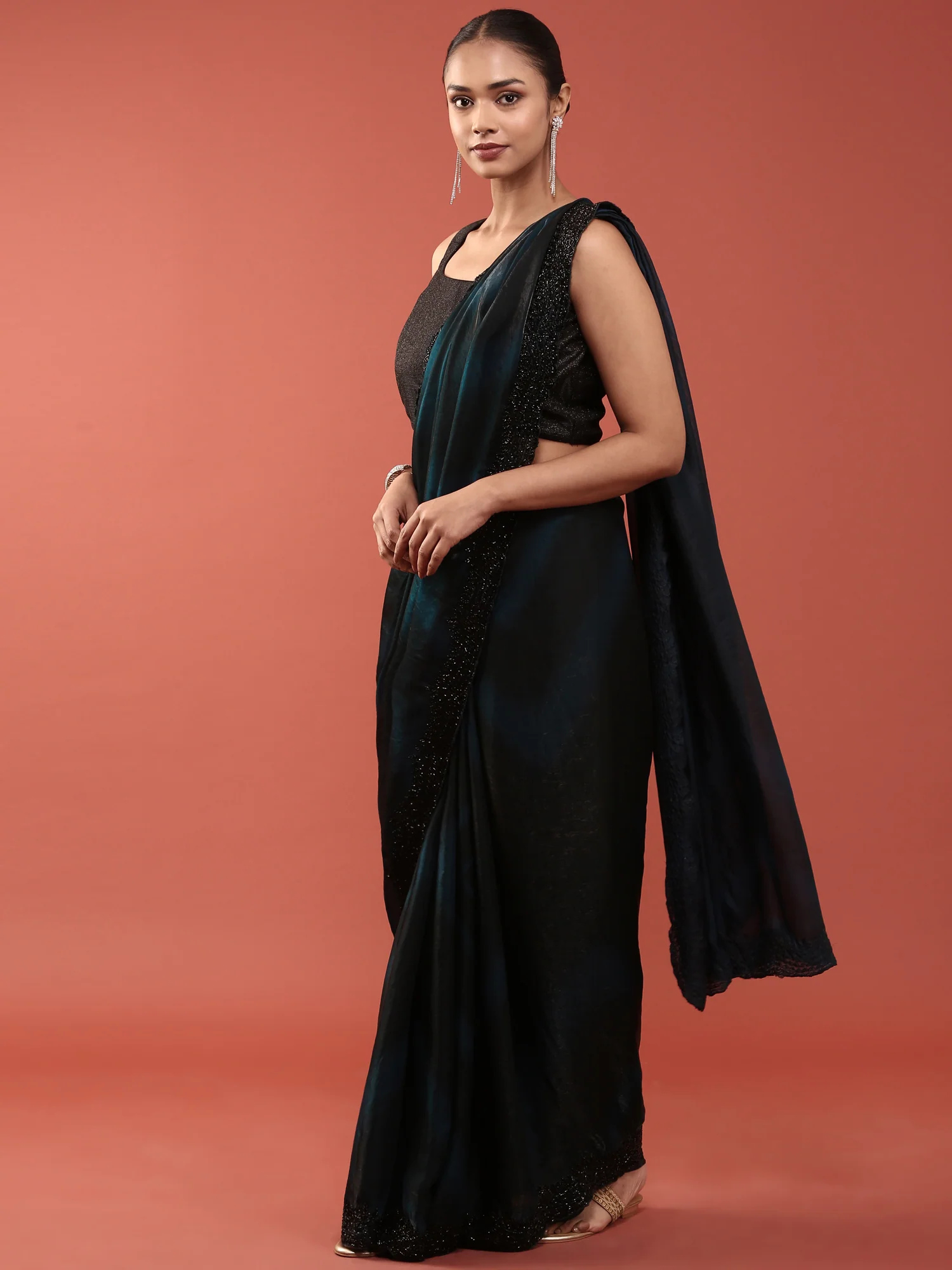 Peacock Shimmer Stone And Thread Embroidery Saree - Image 4