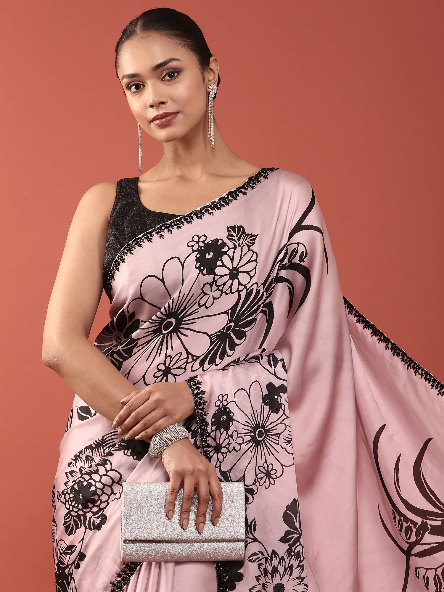 Pink Crepe Weaved Saree - Image 3