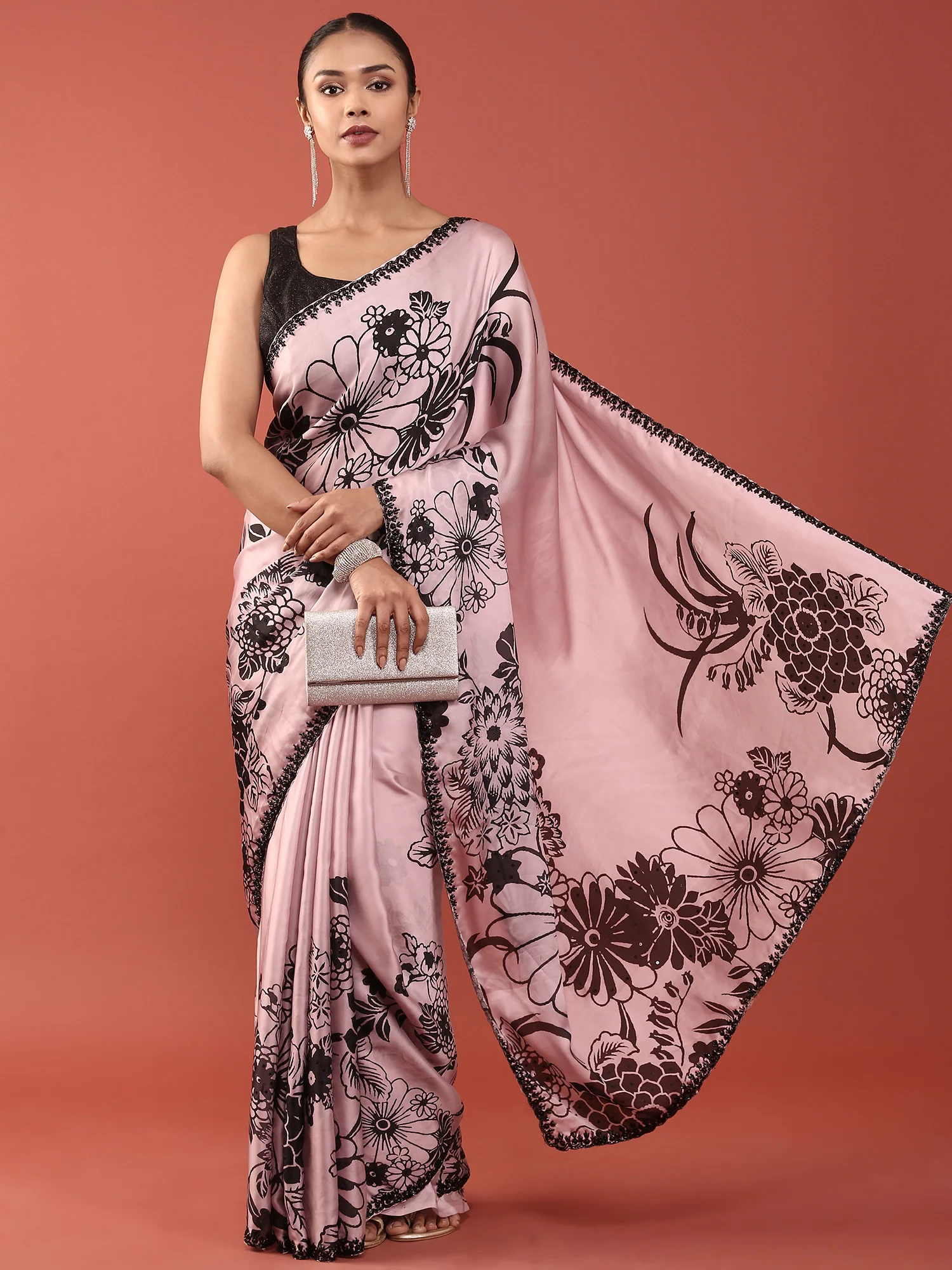 Pink Crepe Weaved Saree - Image 4