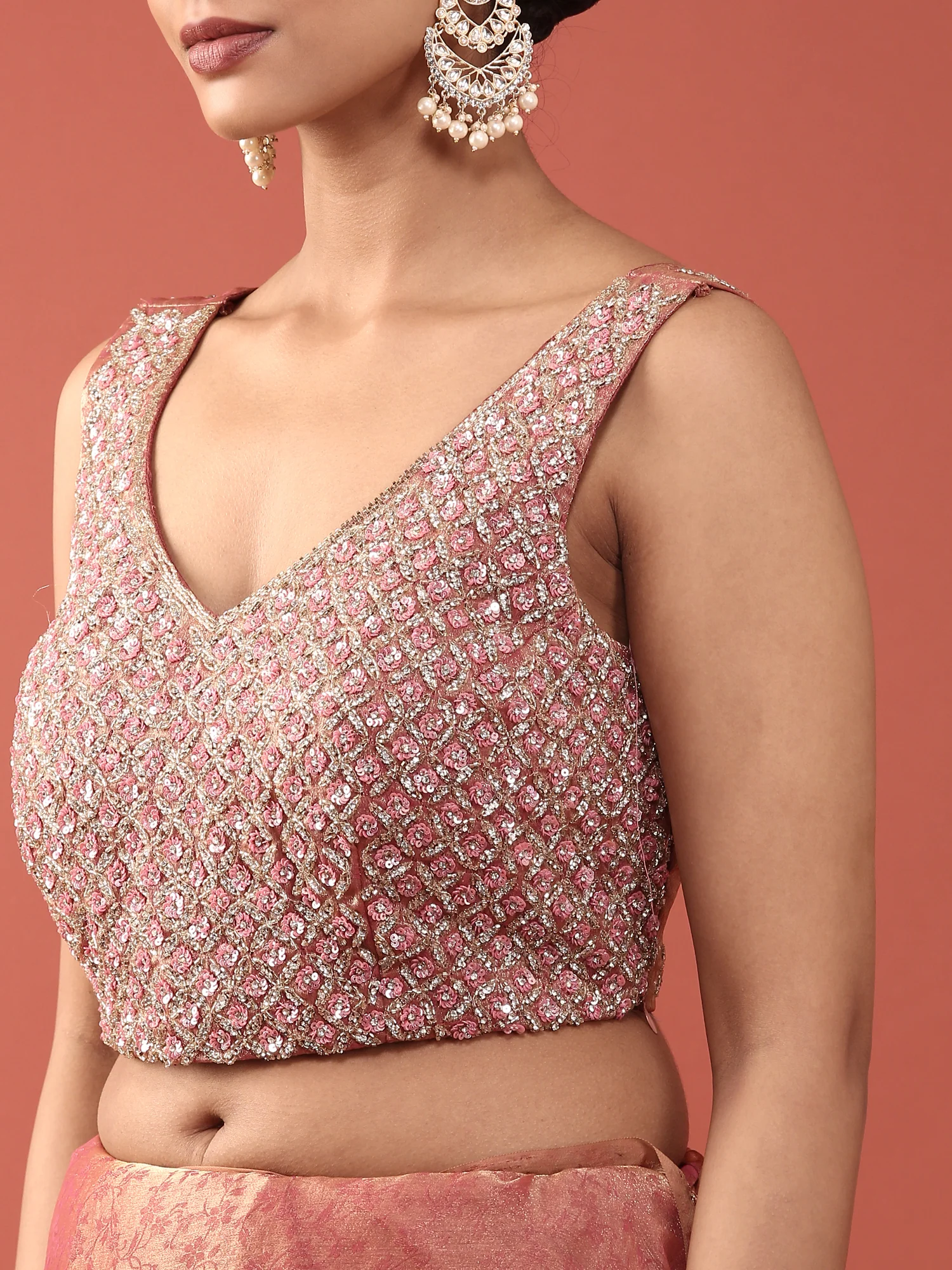 Pink Jacquard Embroidery Saree With Readymade Blouse - Image 5