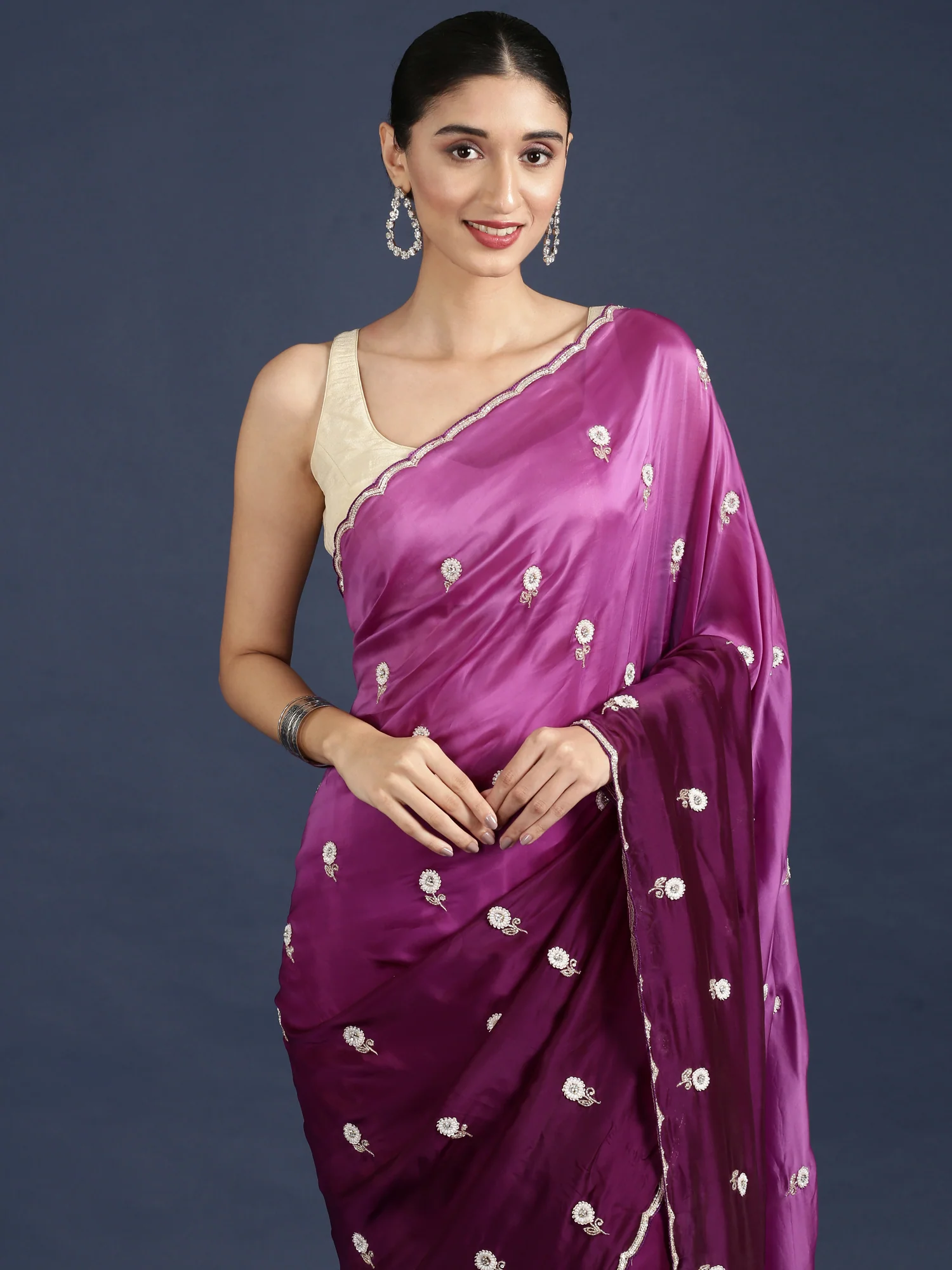 Purple Crepe Hand Embroidery Saree - Image 4