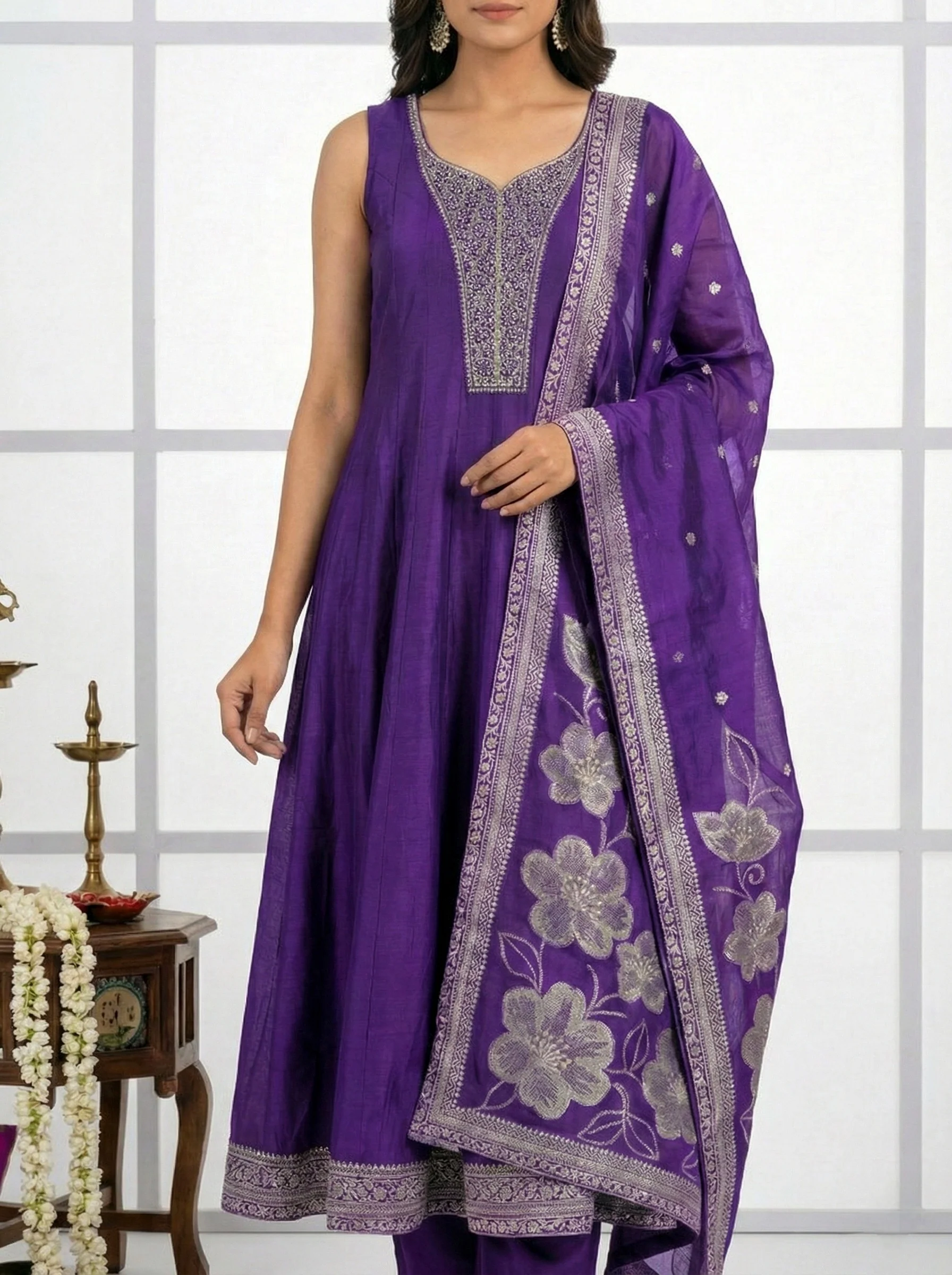 Purple Silk Hand Embroidered Suit Set - Image 6