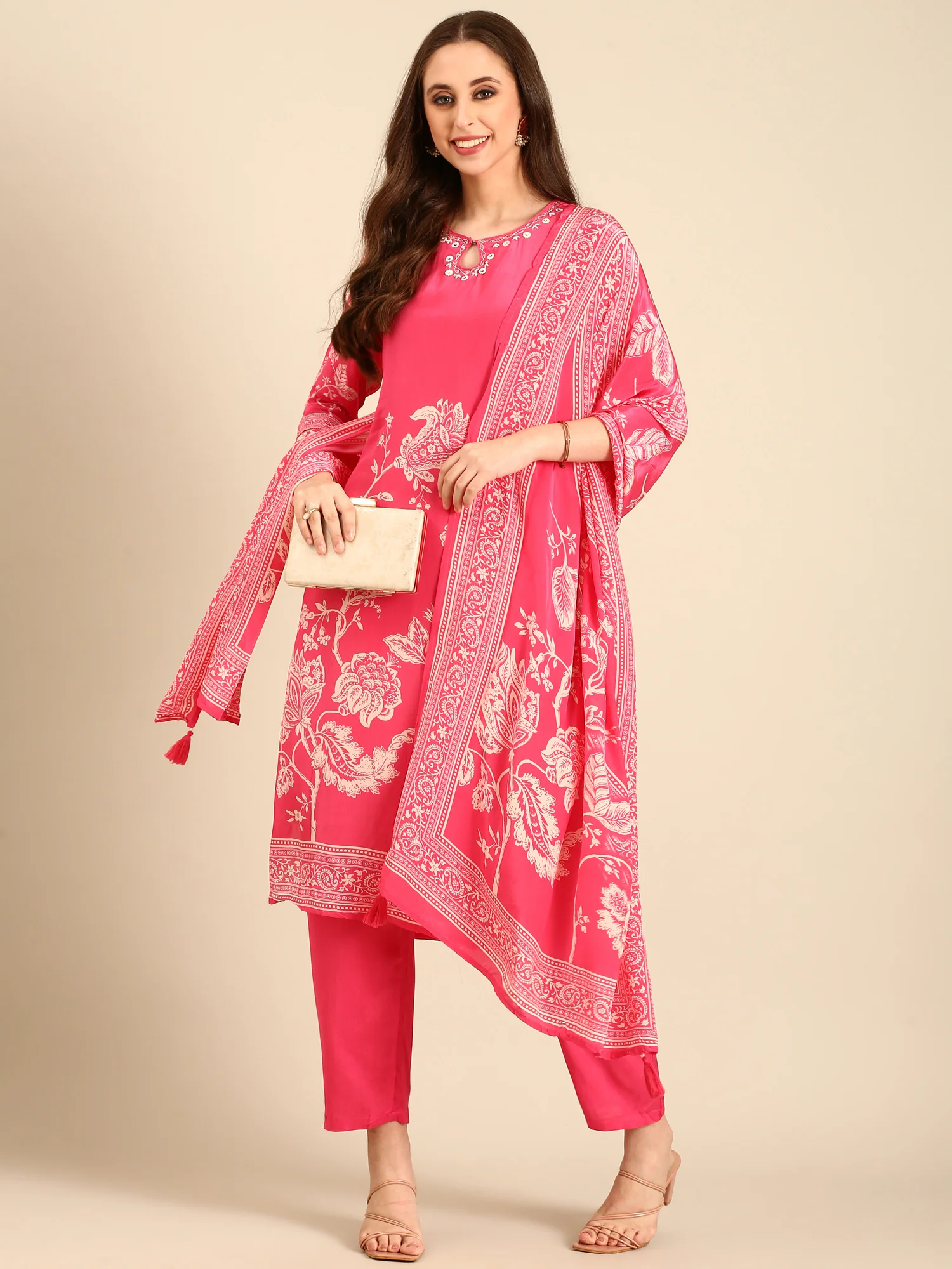 Rani crepe digital printed hand embroidery three piece suit set - Image 5