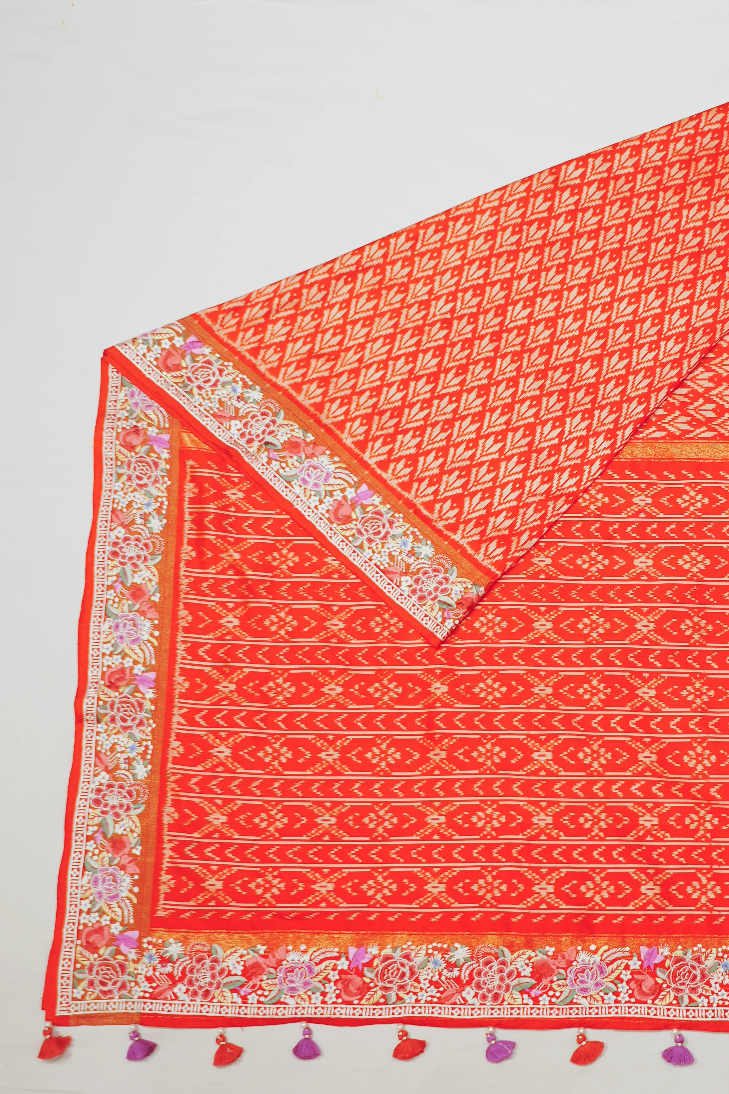 Rani Pink Ikat Silk Petite Point Embroidery Saree - Image 2