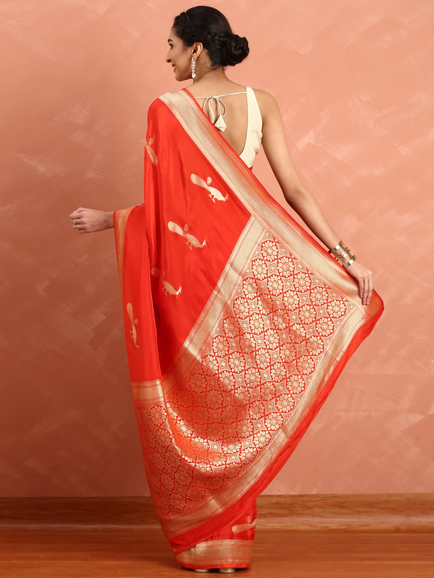 Red and gold silk saree with peacock booti pallu - Image 3