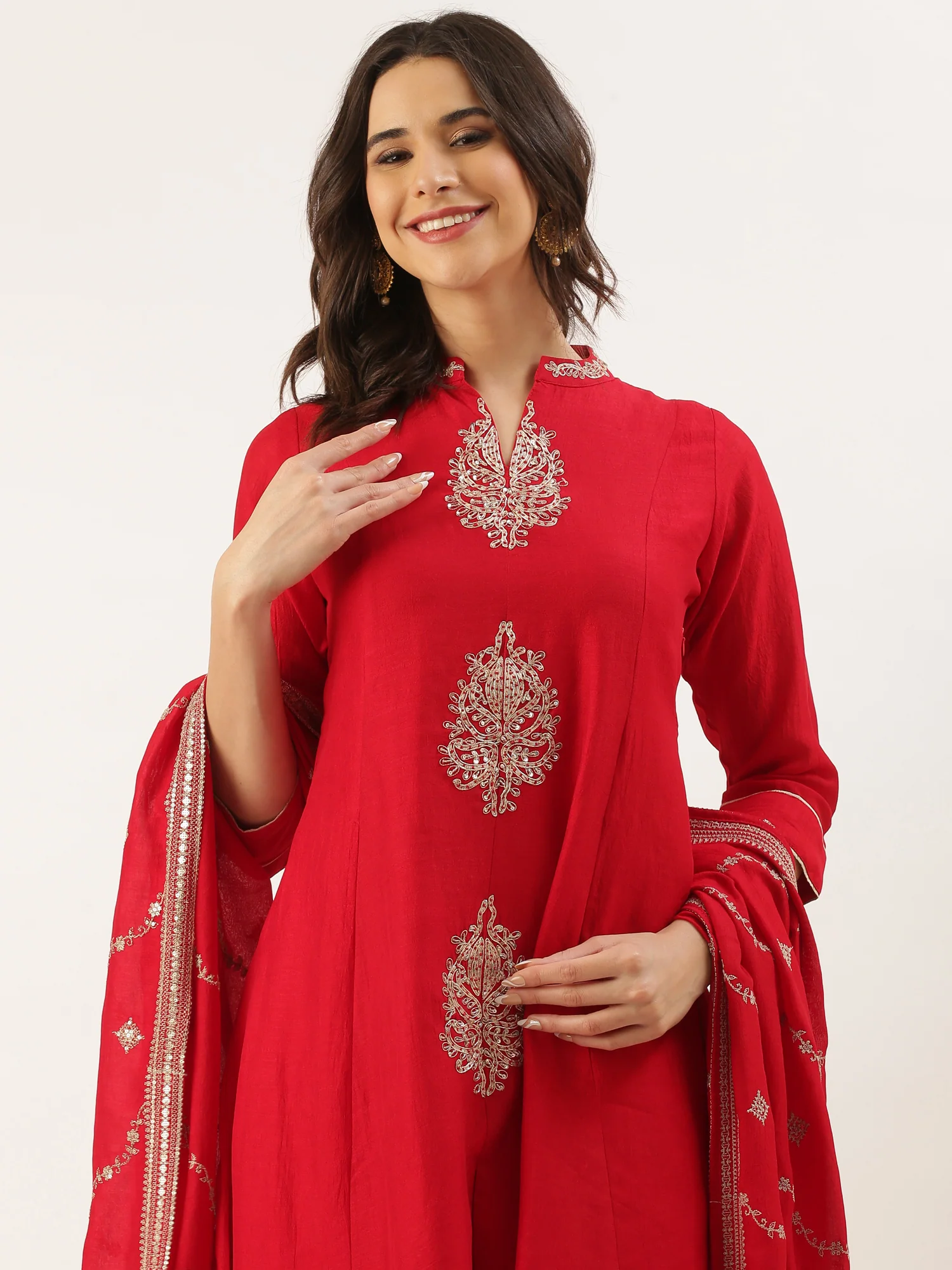 Red Embroidered Vichitra Tail Cut Set - Image 6