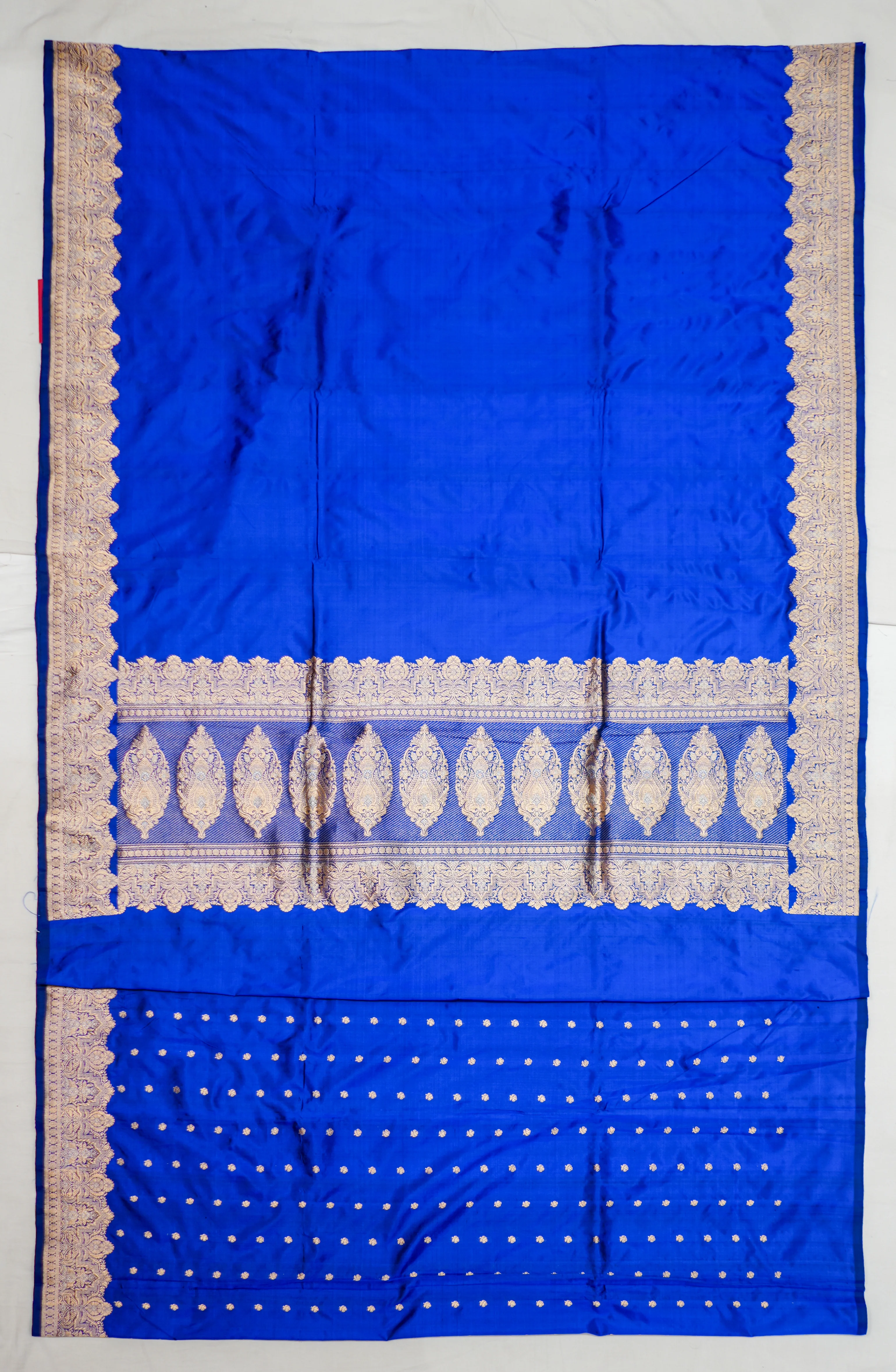 Royal Blue Banaras Silk Handwoven Saree - Image 4