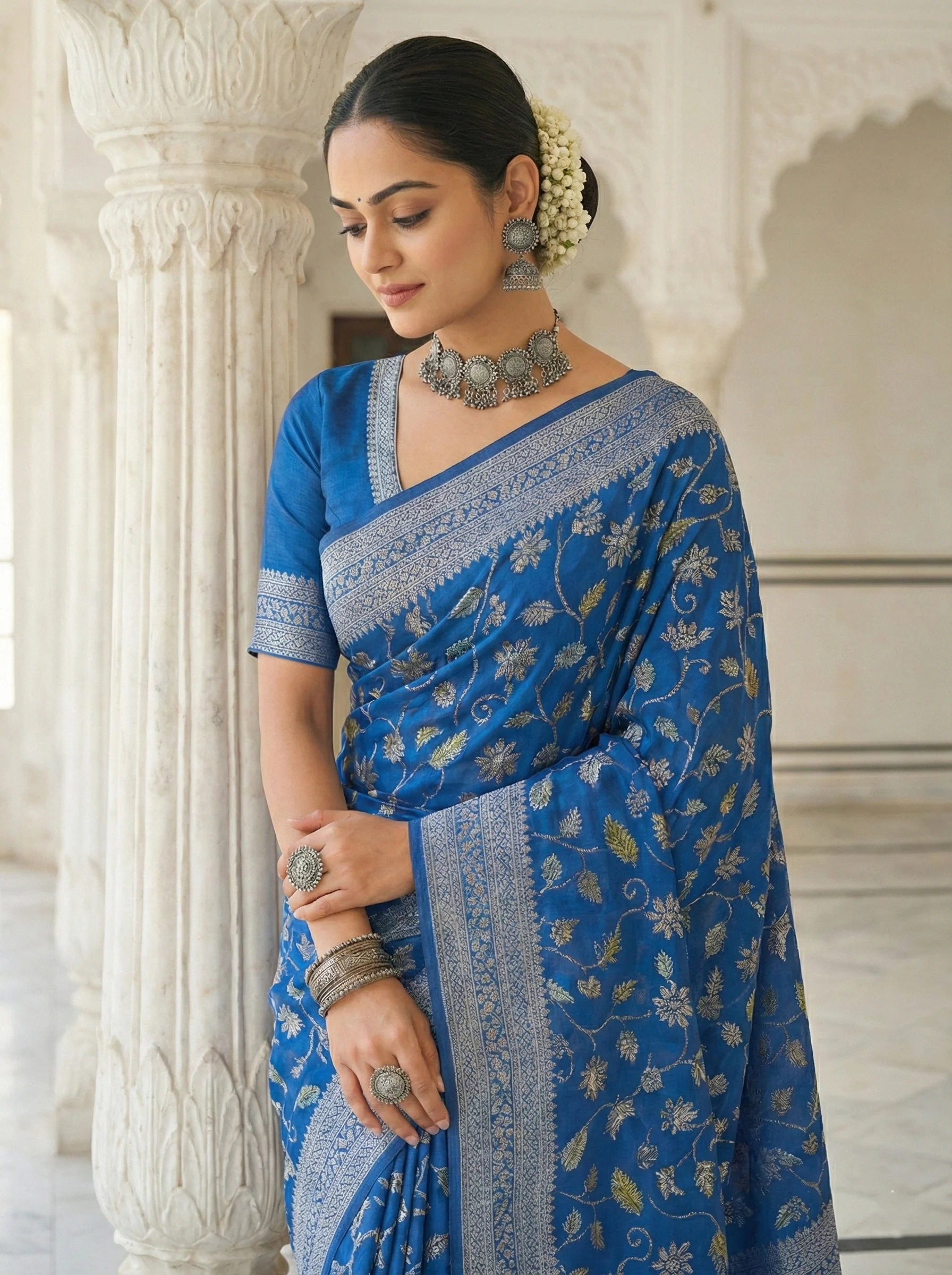 Royal Blue Silk Floral Digital Print Saree - Image 4