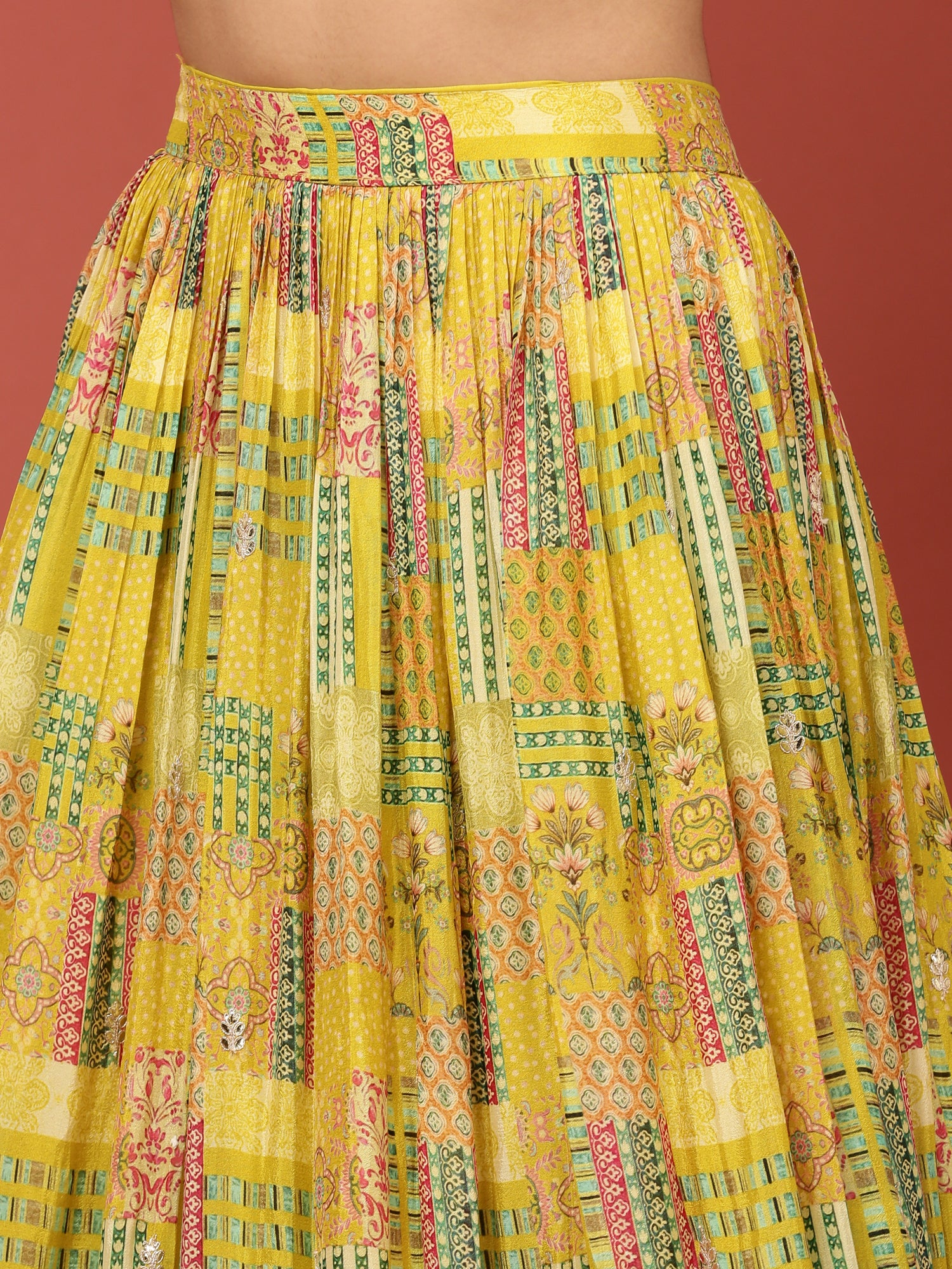 Variyali Green Crepe Printed Ghagra Set - Image 7