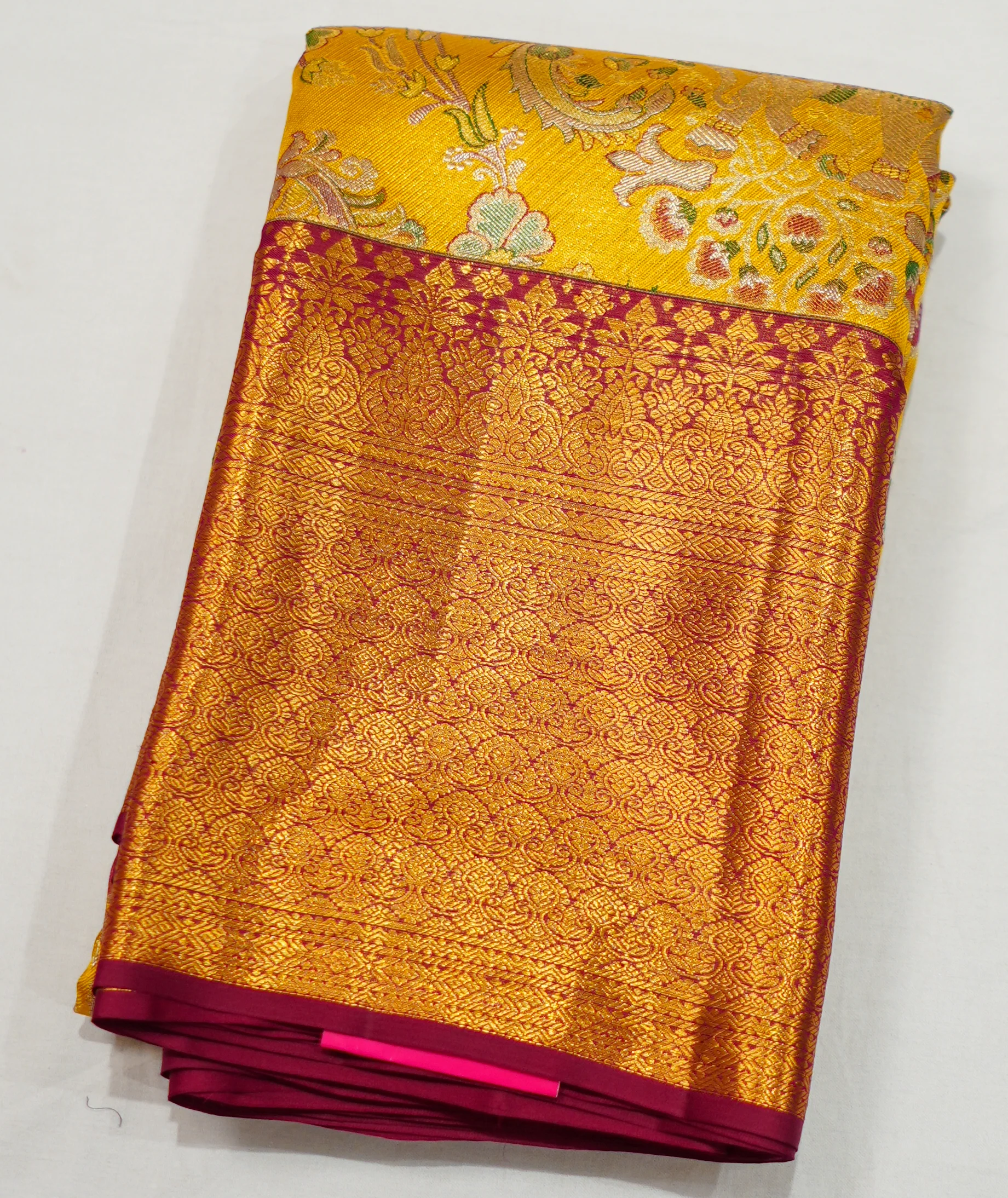 Yellow Kanchi Pattu Zari And Handwoven Saree - Image 5